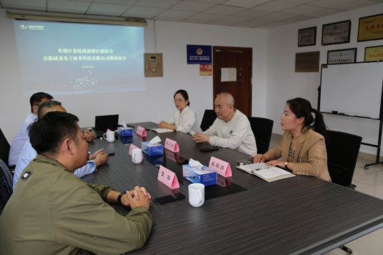 奎文區(qū)委統(tǒng)戰(zhàn)部領導蒞臨威龍公司考察交流 共謀政企協(xié)同發(fā)展新篇章